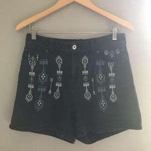 INC International concepts  Denim. Boho embroidery. Size8/29 black wash NWOT.